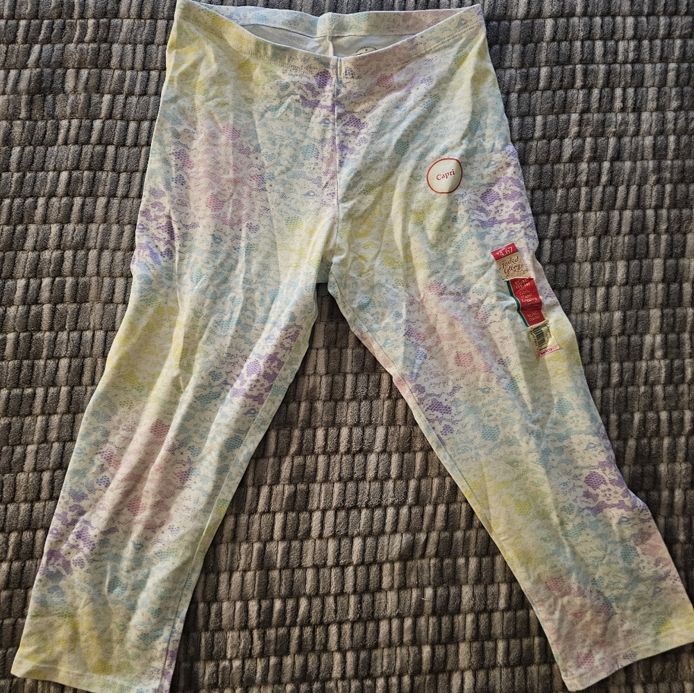 Faded Glory Girls Capri Legging; XL 14/16; Colorful Lace-Print; Brand New